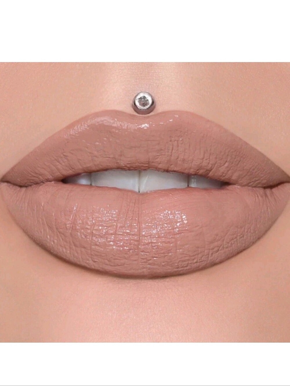 Jeffree Star Supreme Gloss Lip Gloss Mannequin